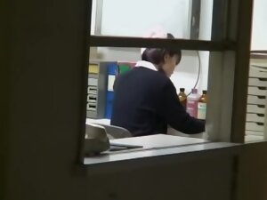 Naughty doc fucks a nurse in kinky Japanese sex video