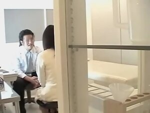 Gyno spy movie with japanese dick drilling a wet yum-yum