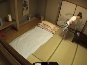 Irresistible Japanese bimbo fucked in voyeur massage video